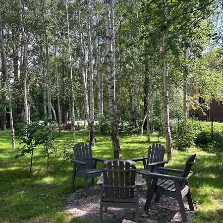 4 Winds Zephyrus Апартаменти